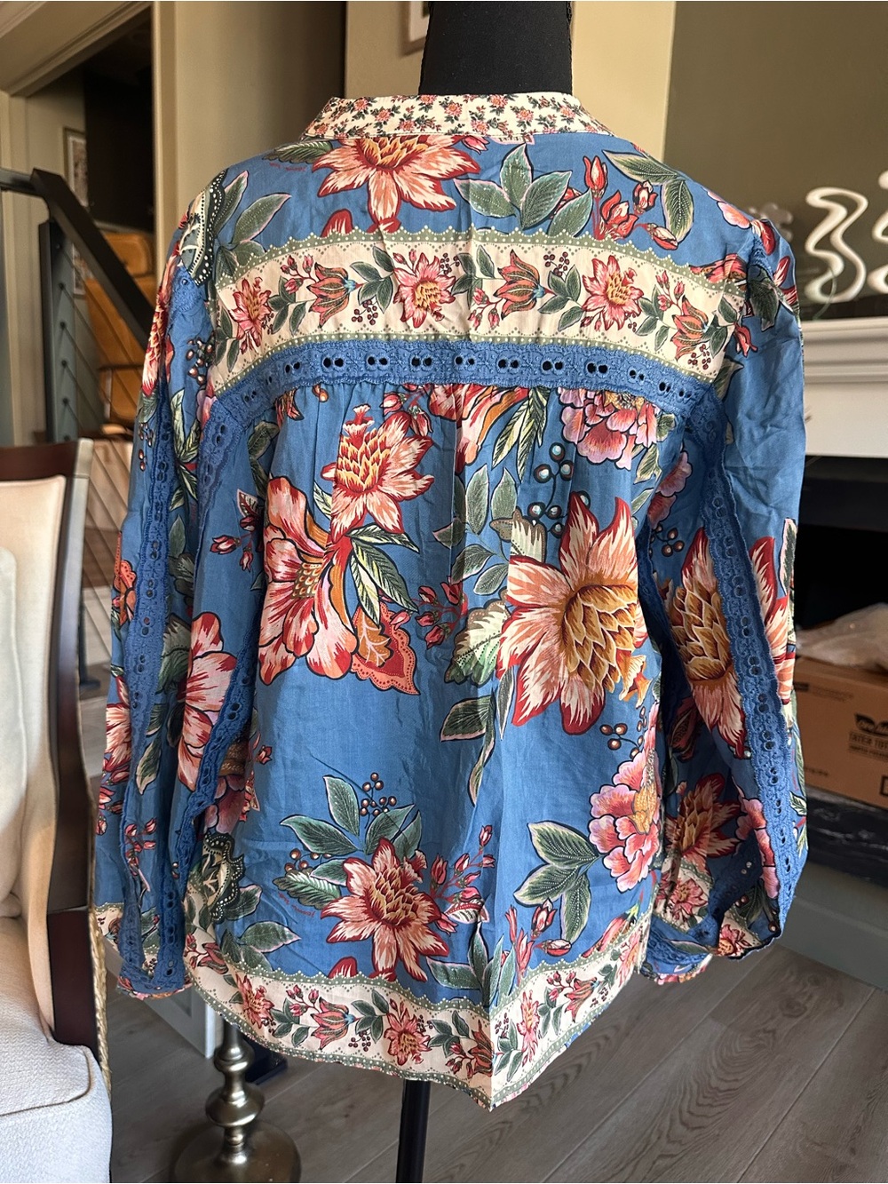 🌺 FARM Rio Wonderful Bouquet Blue Floral Long Sleeve Blouse | Size XS - Picture 6 of 16